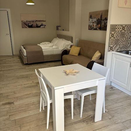 Appartamento Con Patio 莫诺波利 外观 照片